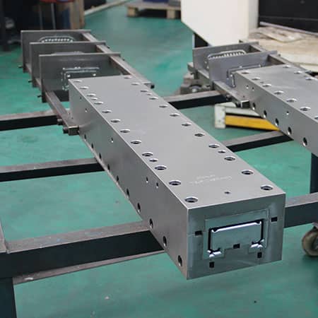 玻璃钢槽型材拉挤模具